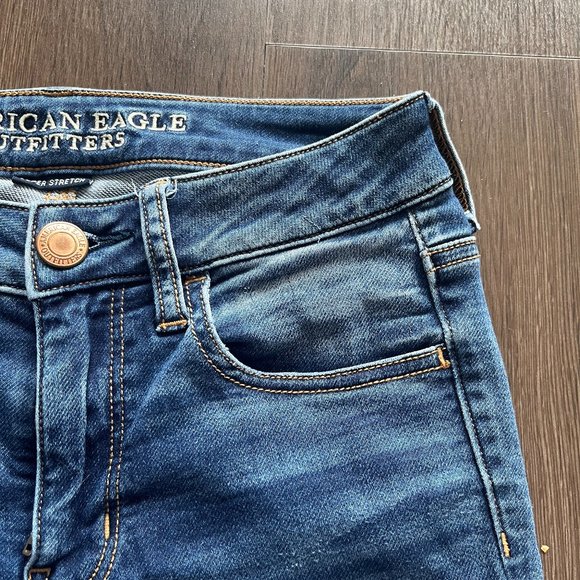 American Eagle Medium Wash Jeggings - Picture 6 of 6